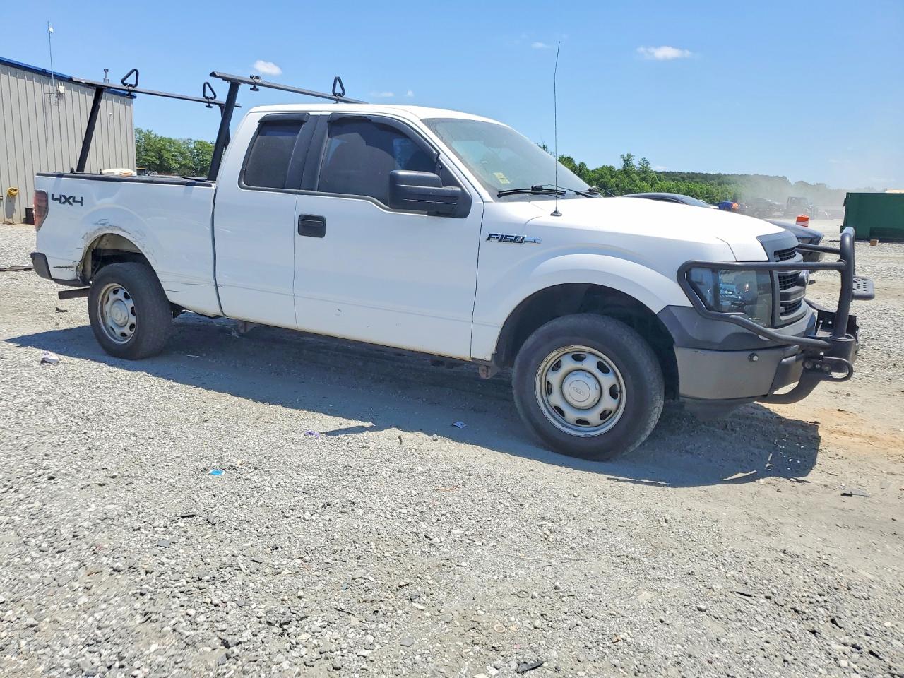 Ford F-150 Super Cab