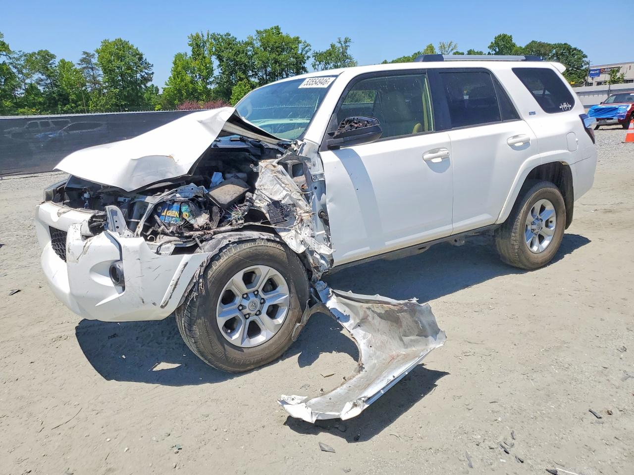 Salvage Toyota 4Runner Image