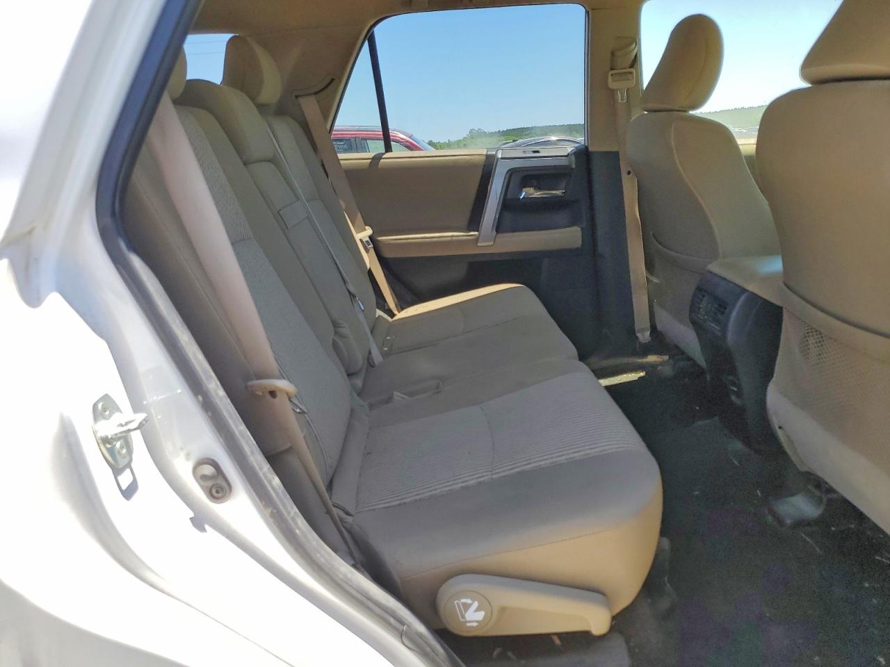 Toyota 4Runner Sr5