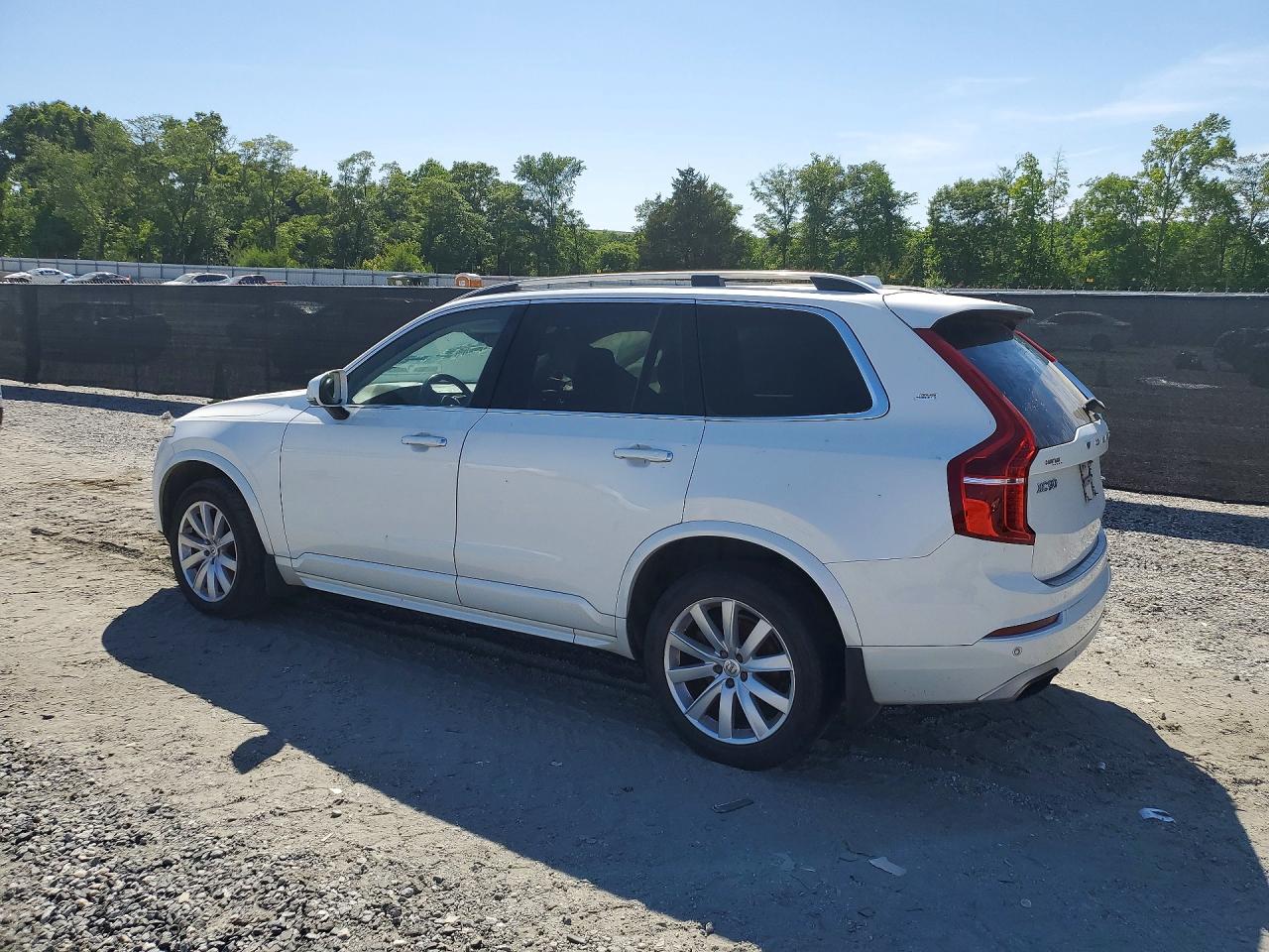 Volvo XC90 T6