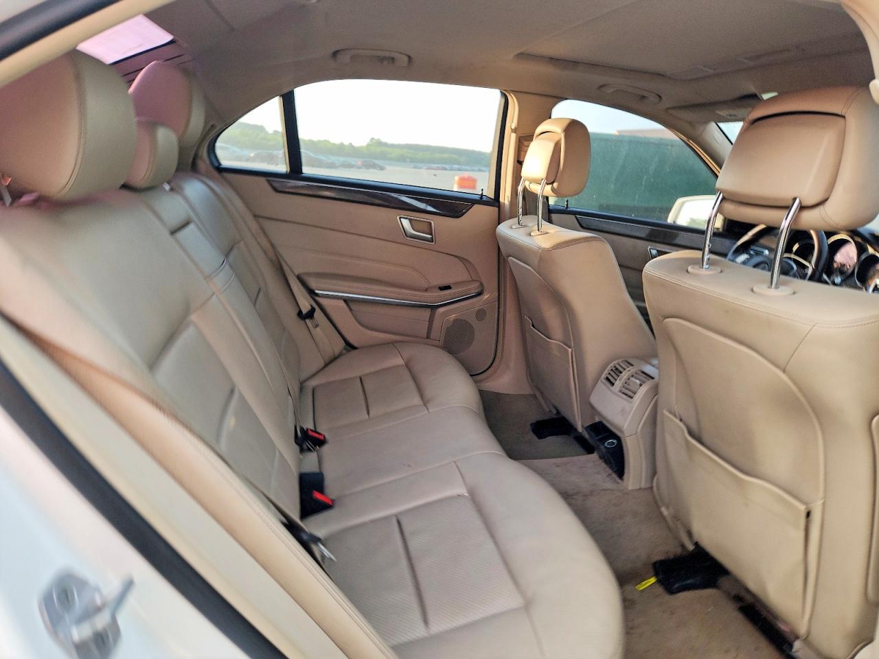 Mercedes-Benz E-Class 350
