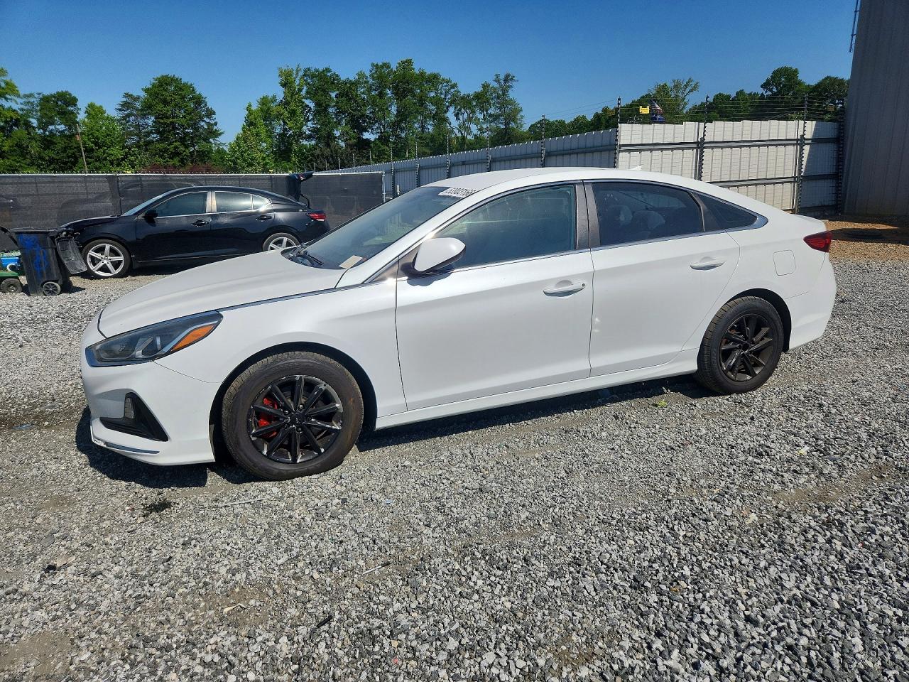Salvage Hyundai SONATA Image