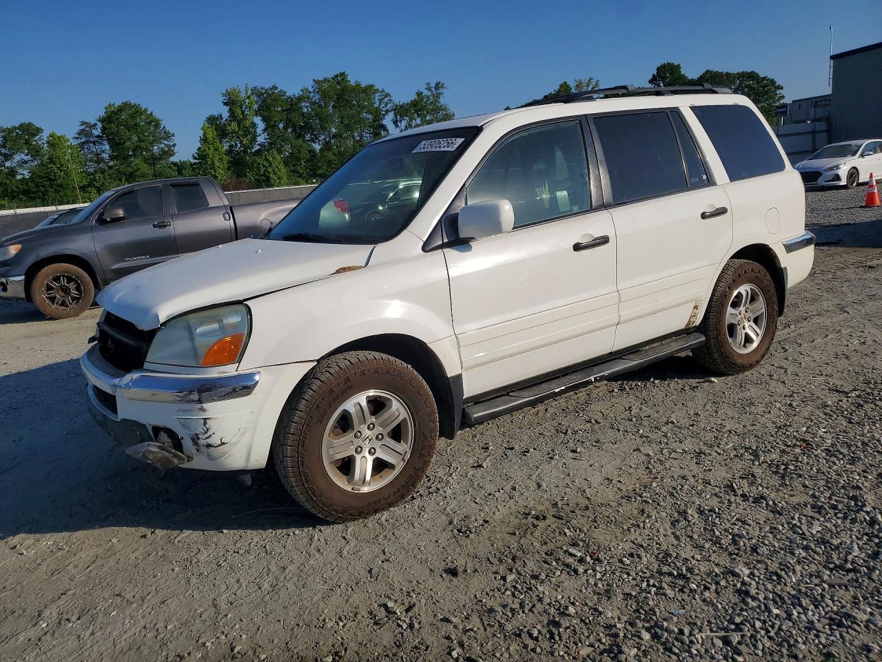 Salvage Honda Pilot Image