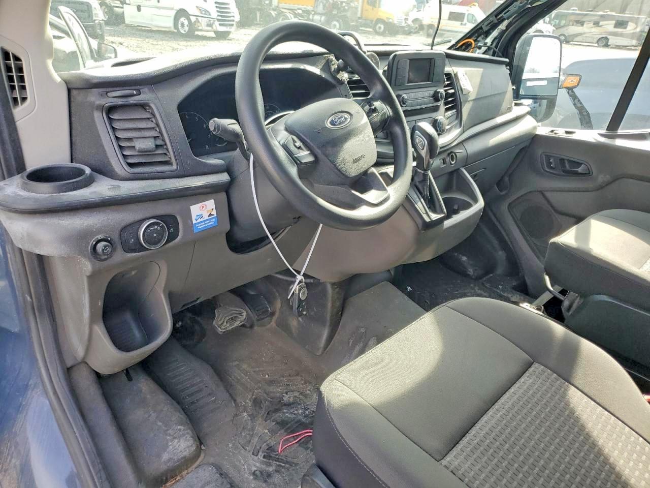 Ford Transit T-250