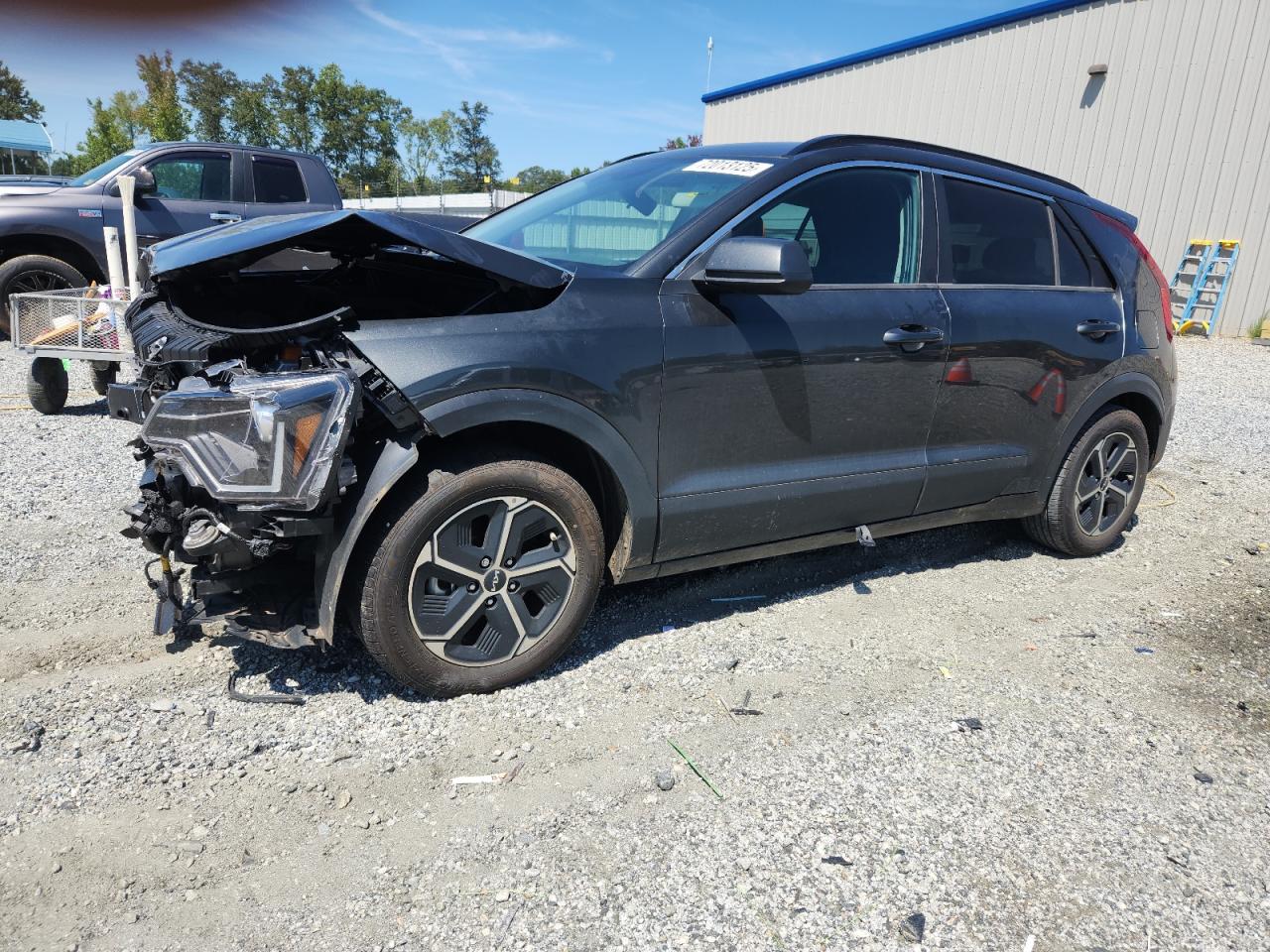 Salvage Kia Niro Image