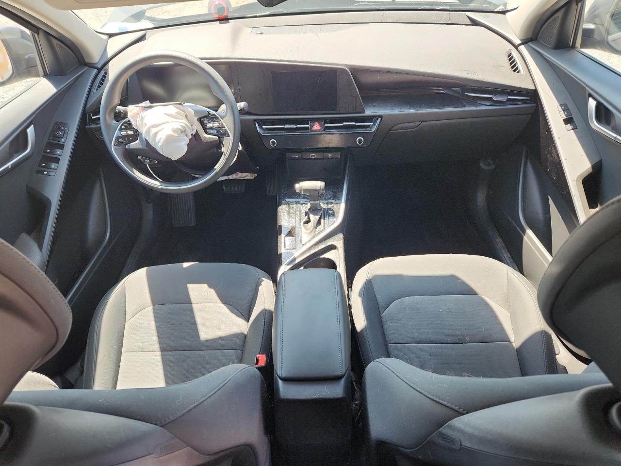 Kia Niro Lx