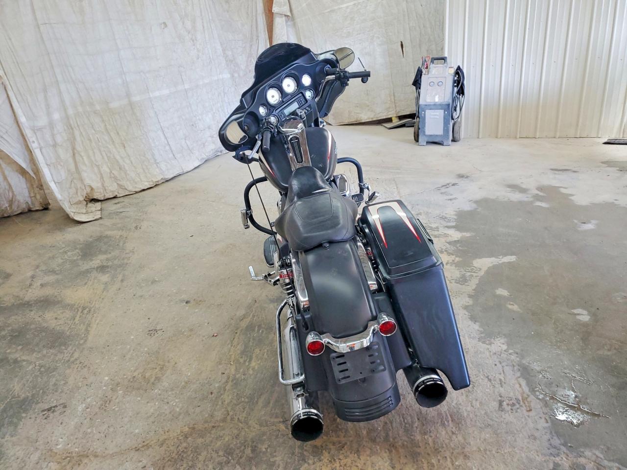 Harley-Davidson Fl