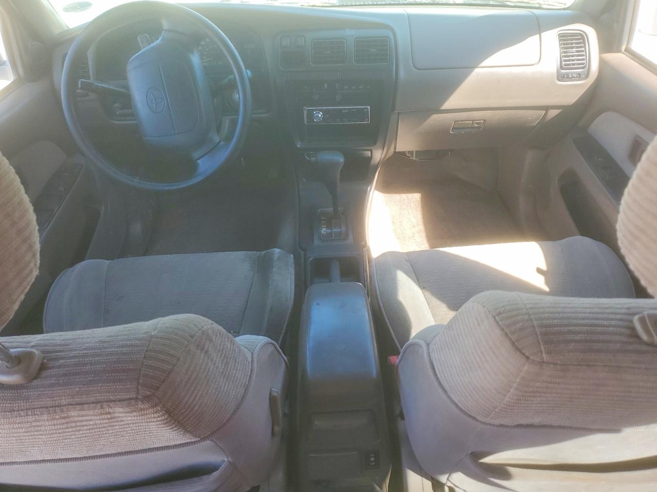 Toyota 4Runner Sr5