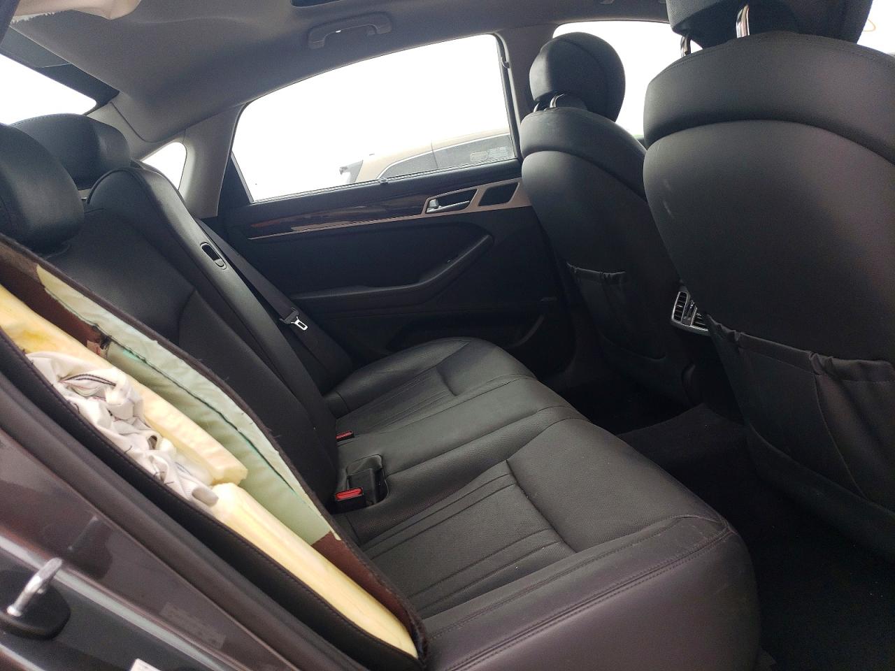 Genesis G80 Base
