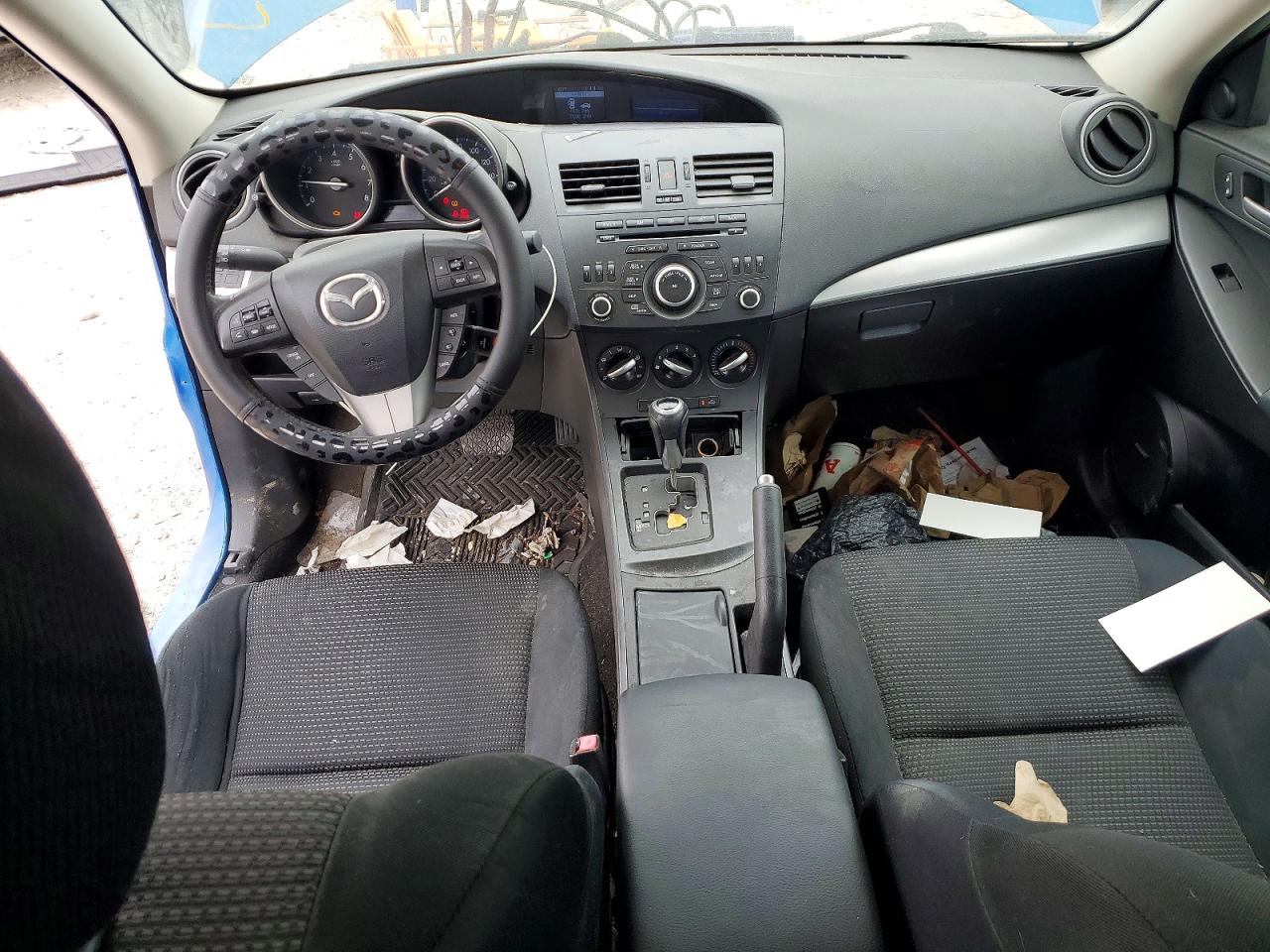 Mazda 3 I