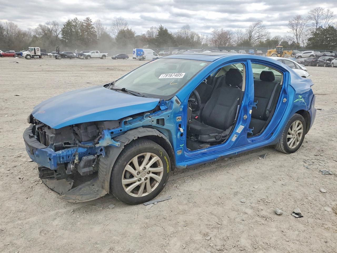 Salvage Mazda 3 Image
