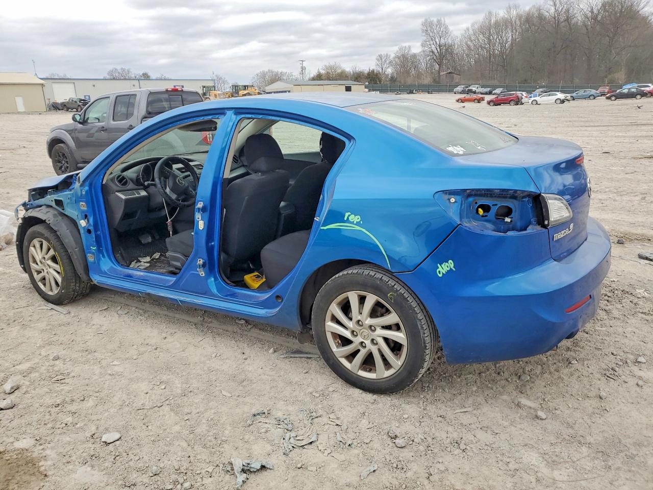 Mazda 3 I