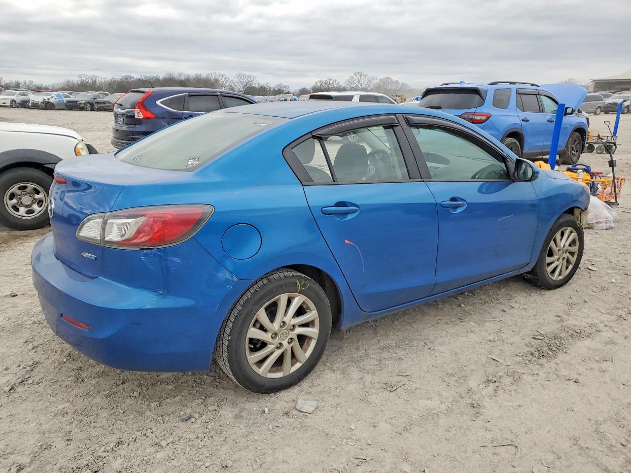 Mazda 3 I