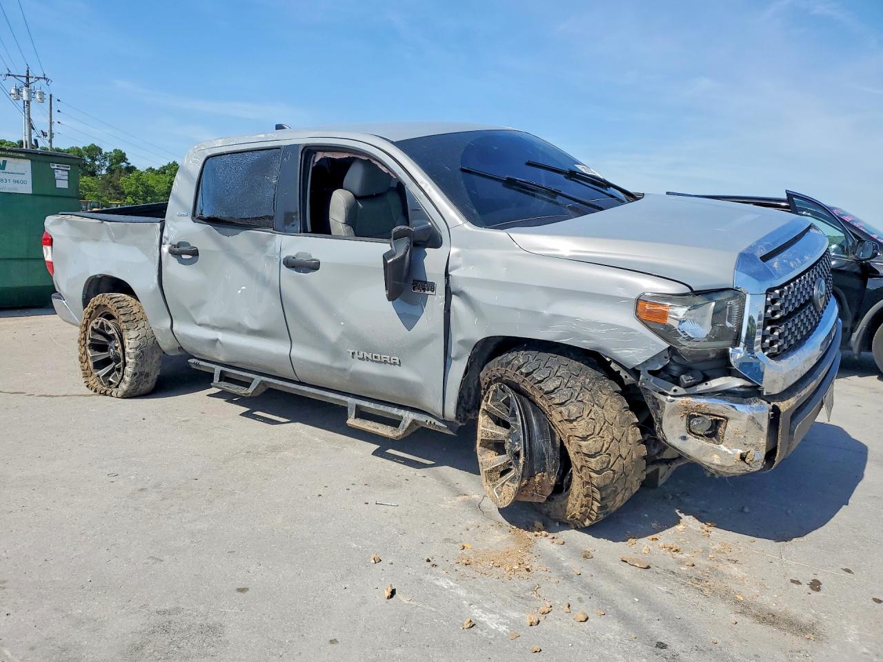 Toyota Tundra Sr5