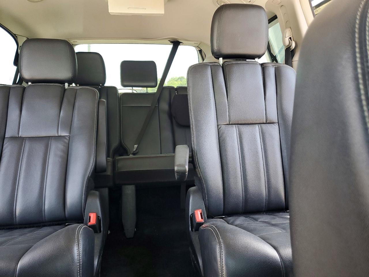 Chrysler Minivan Touring