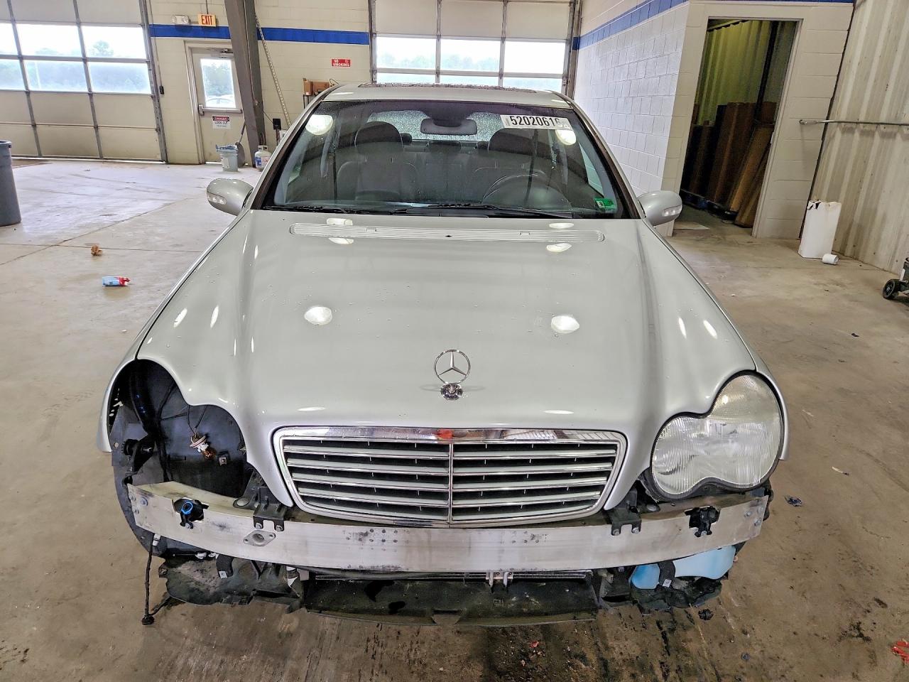 Mercedes-Benz C-Class 240