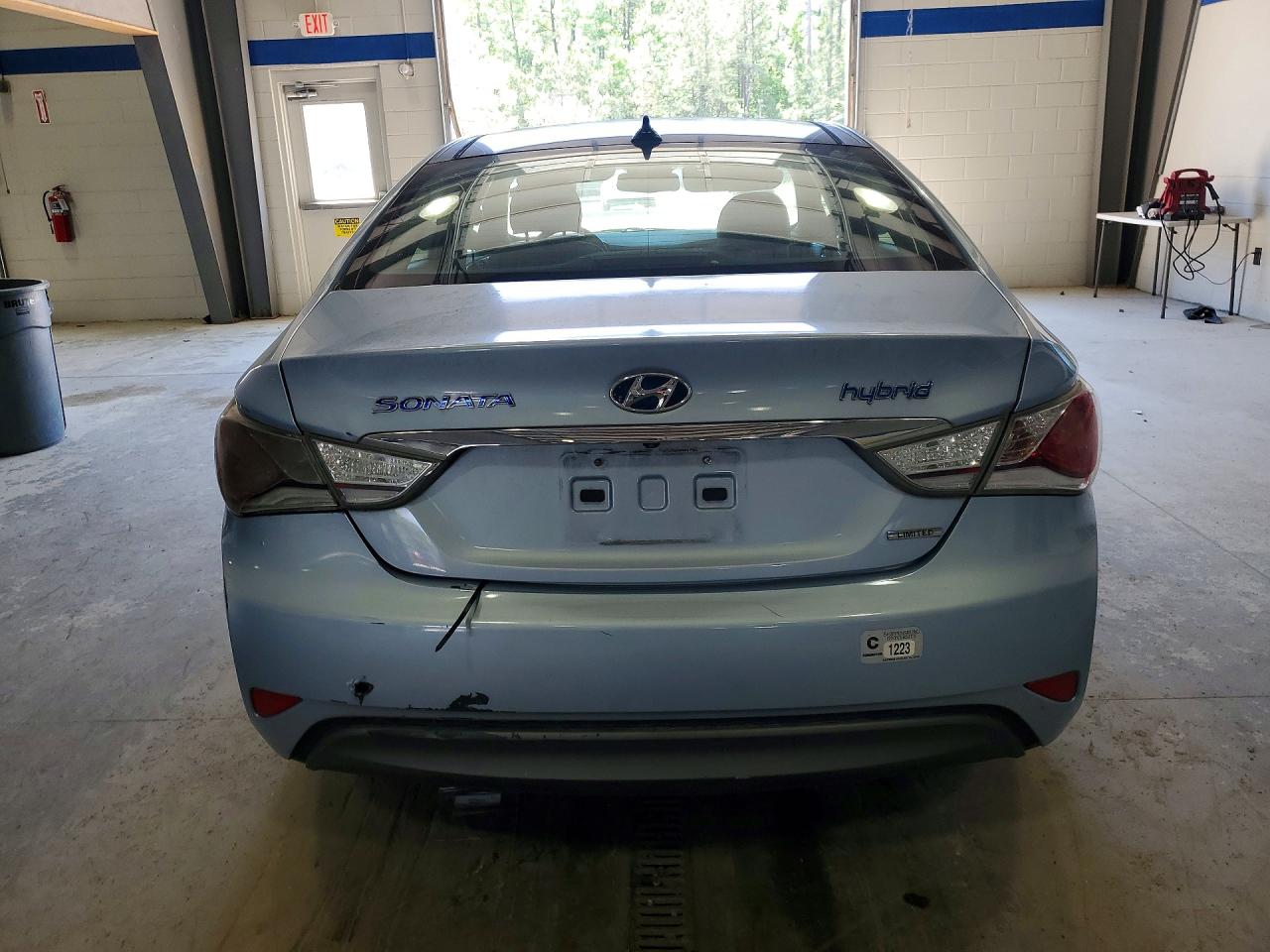 Hyundai SONATA Hybrid