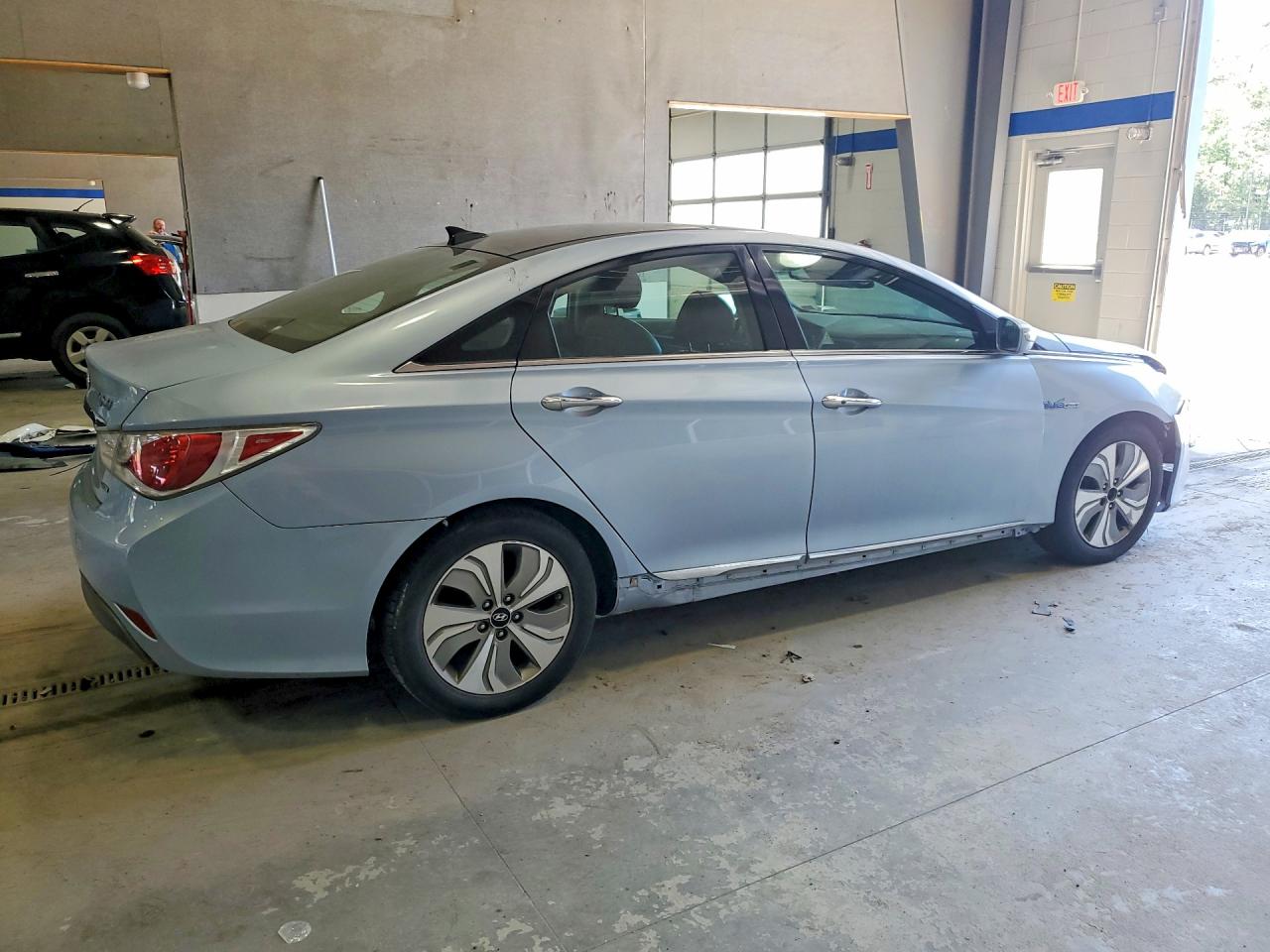 Hyundai SONATA Hybrid