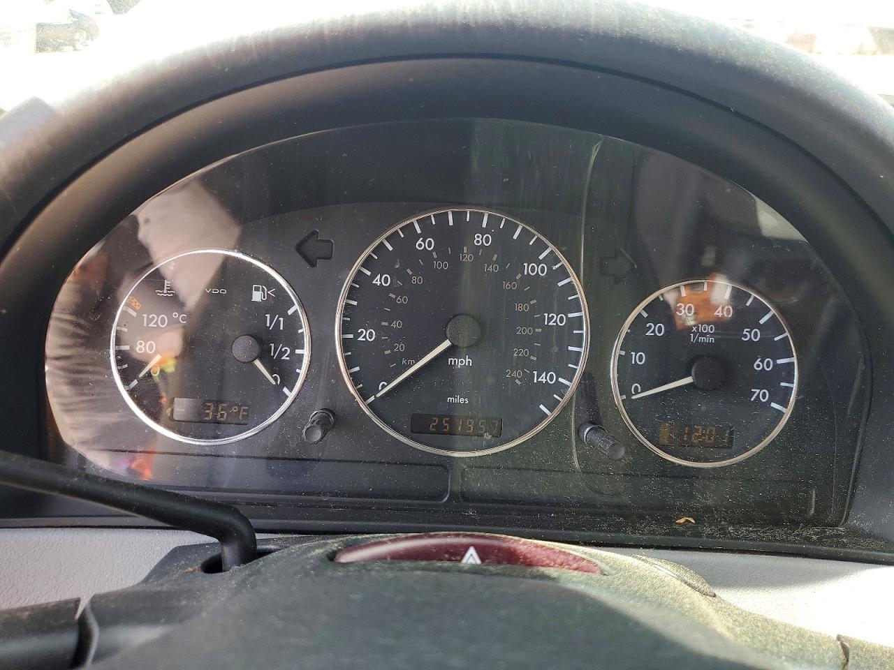 Mercedes-Benz M-Class 350