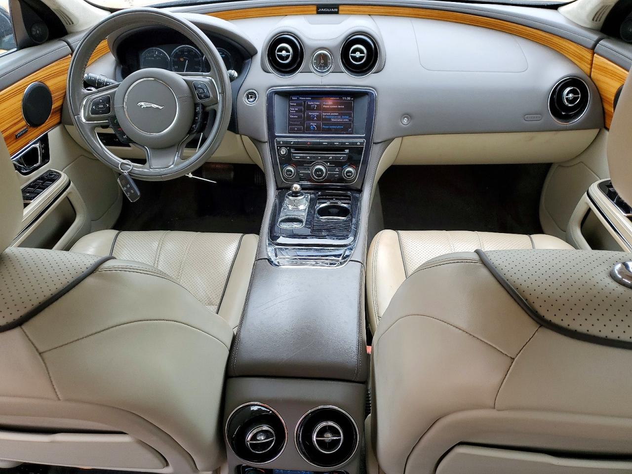 Jaguar XJ Portfolio