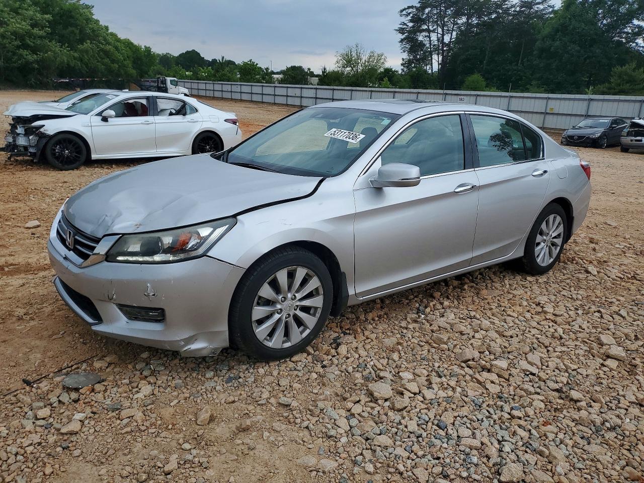 Salvage Honda Accord Image