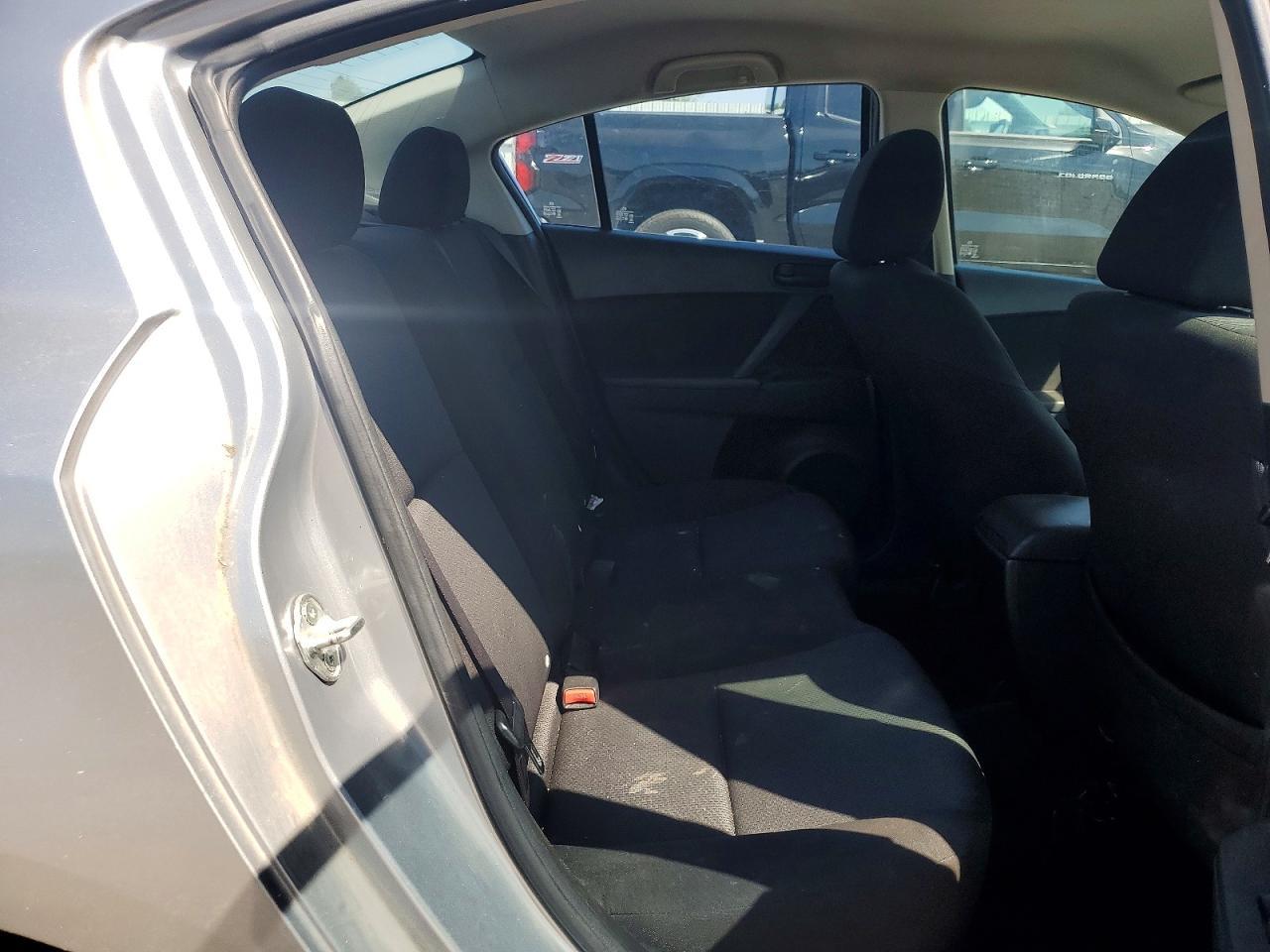 Mazda 3 I I