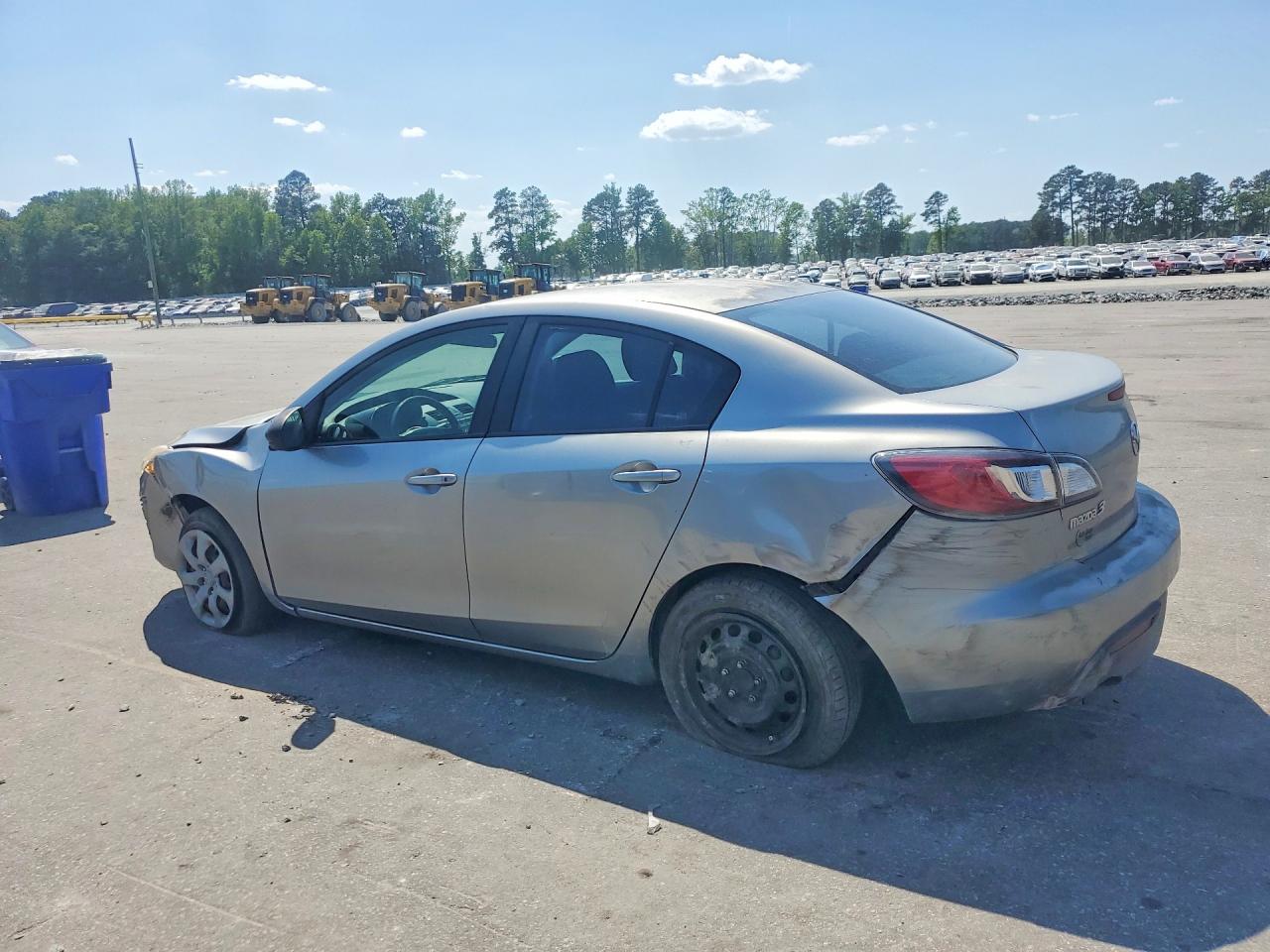 Mazda 3 I I