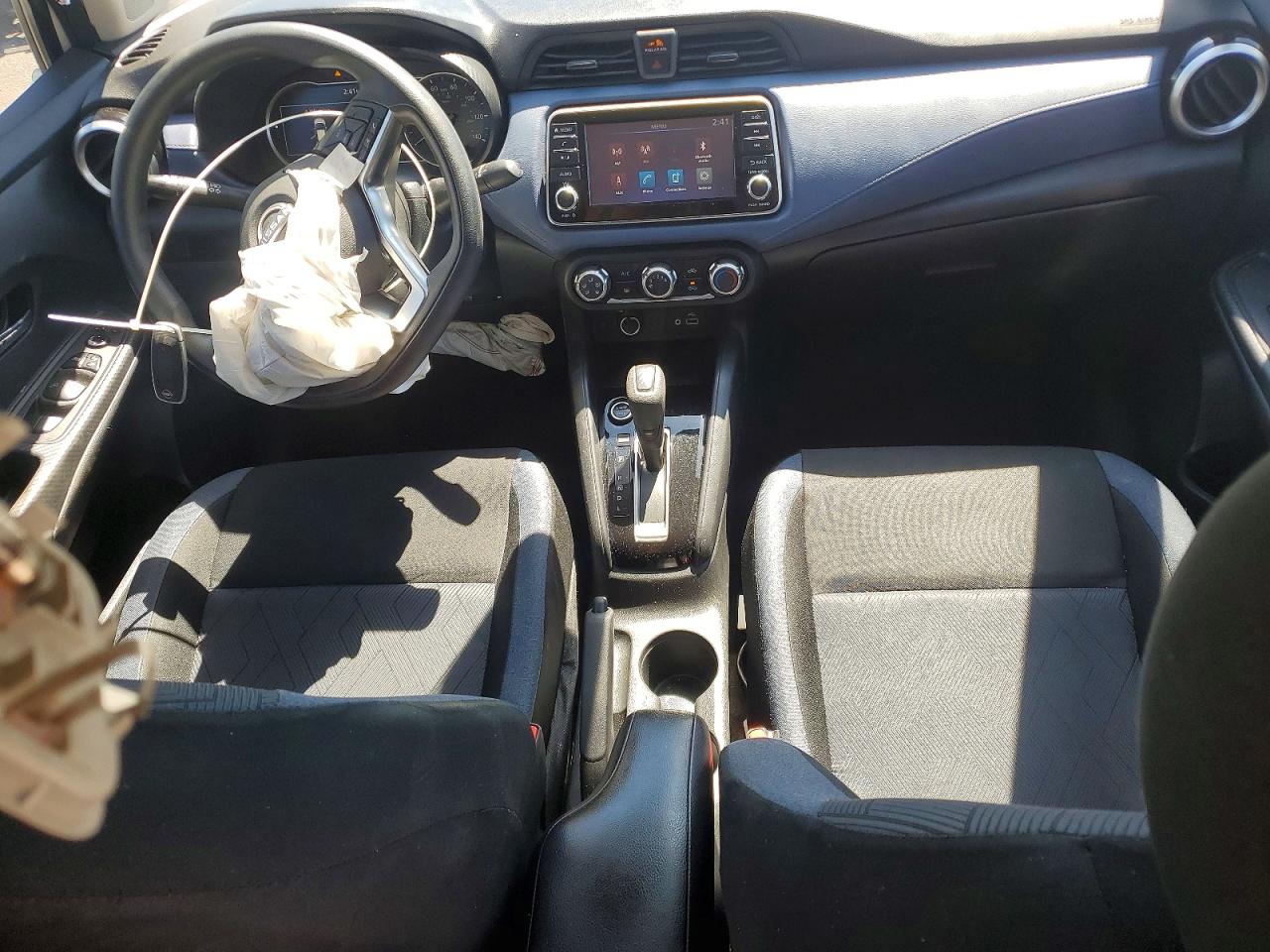 Nissan Versa Sv