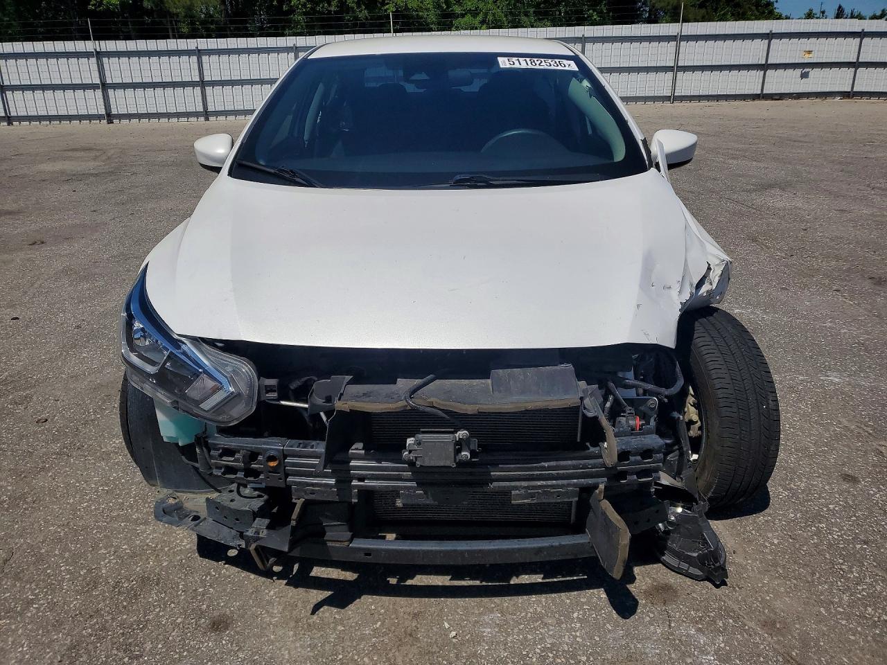 Nissan Versa Sv