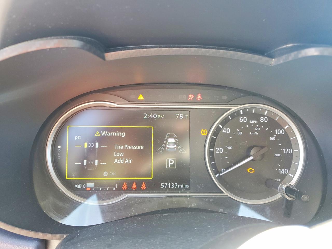Nissan Versa Sv