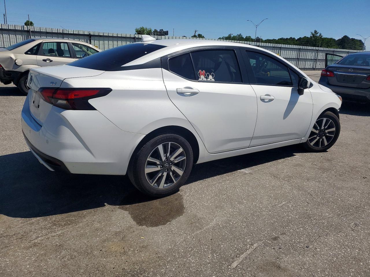 Nissan Versa Sv