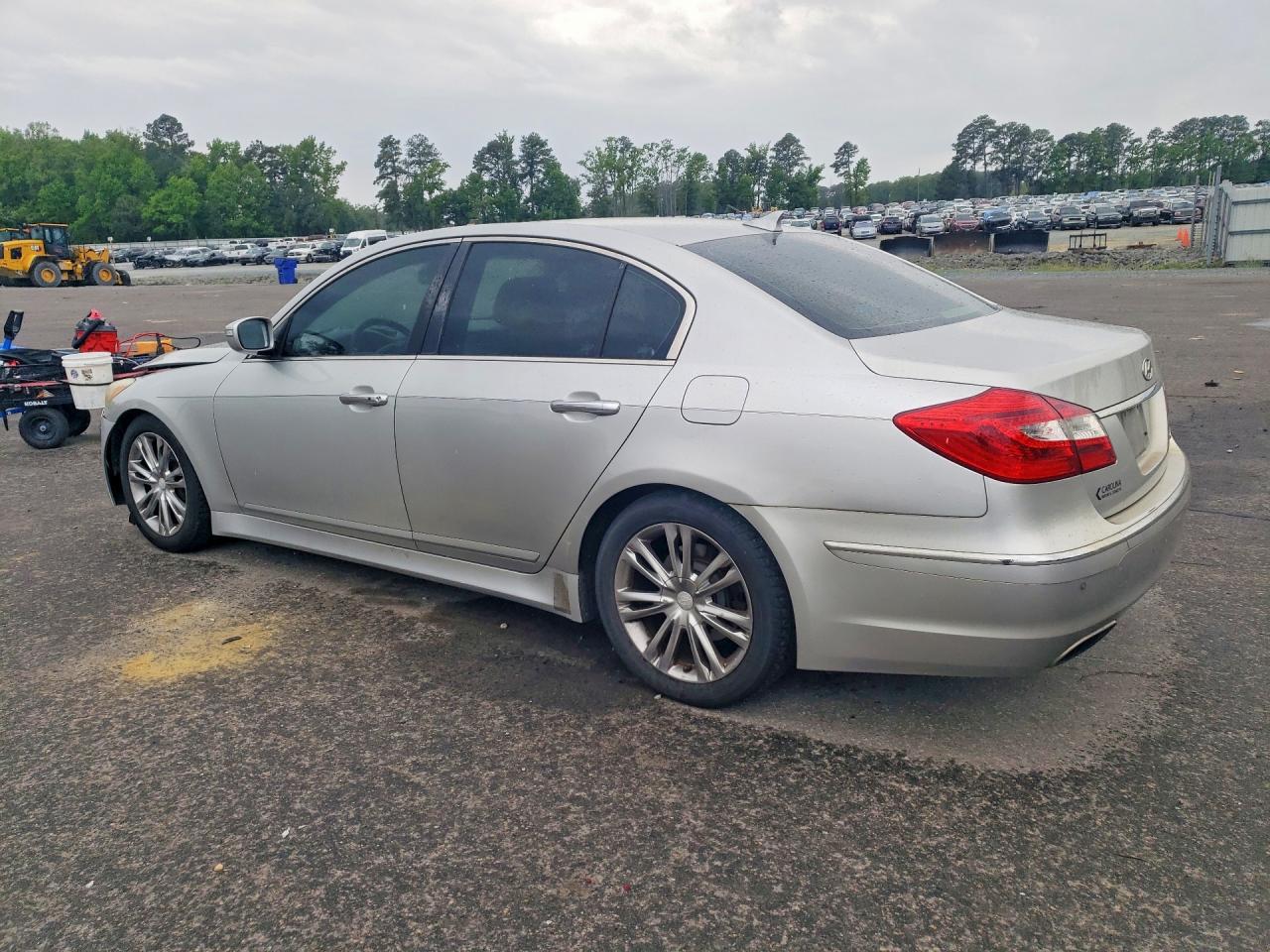 Hyundai Gensis