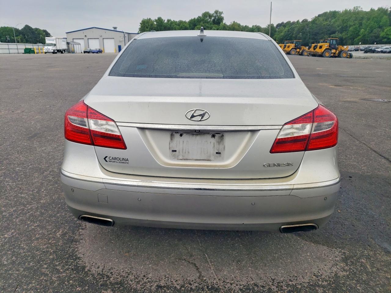 Hyundai Gensis