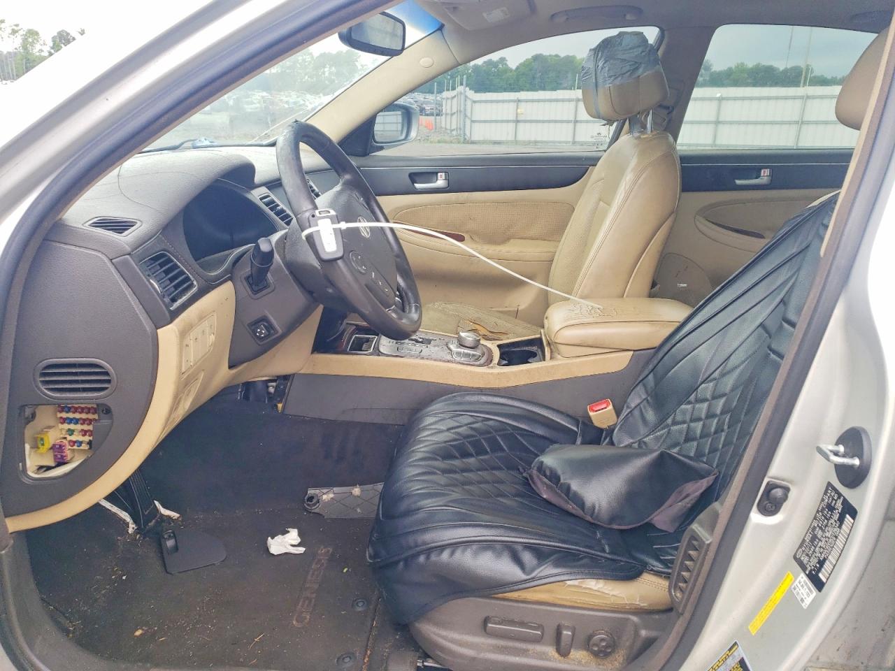 Hyundai Gensis