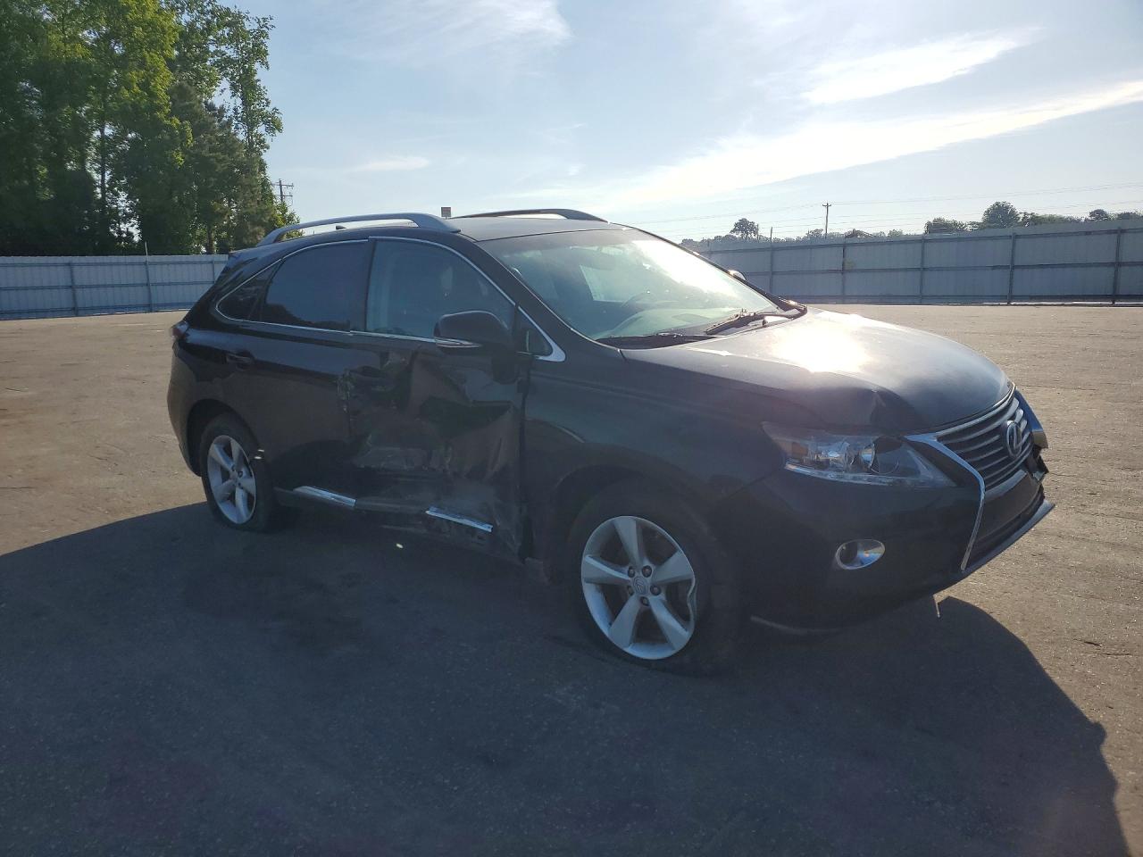 Lexus RX Base
