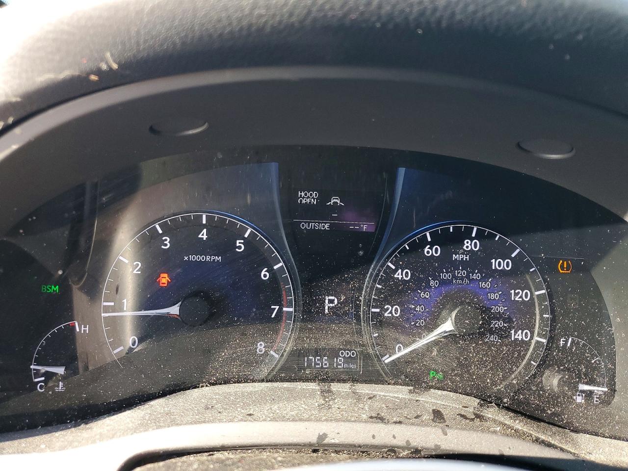 Lexus RX Base