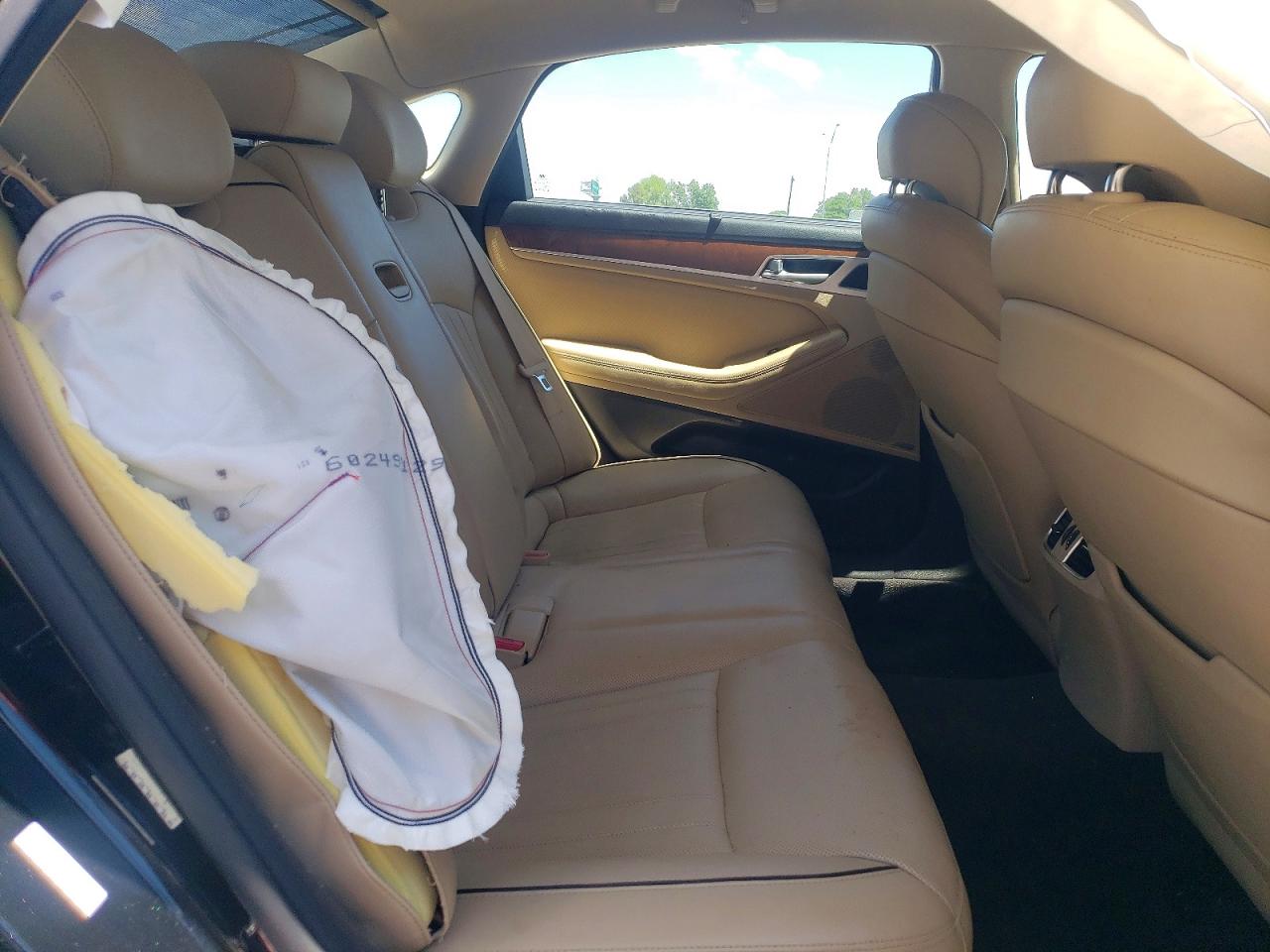 Hyundai Genesis 3.8l