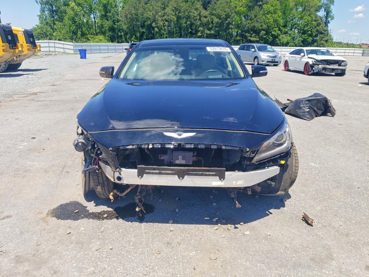 Hyundai Genesis 3.8l