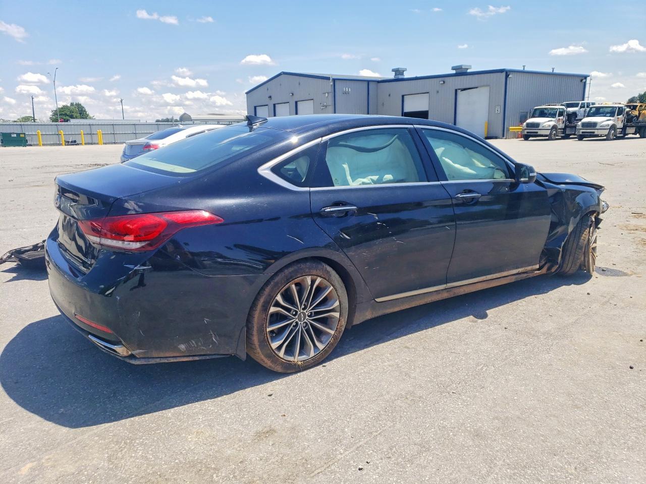 Hyundai Genesis 3.8l