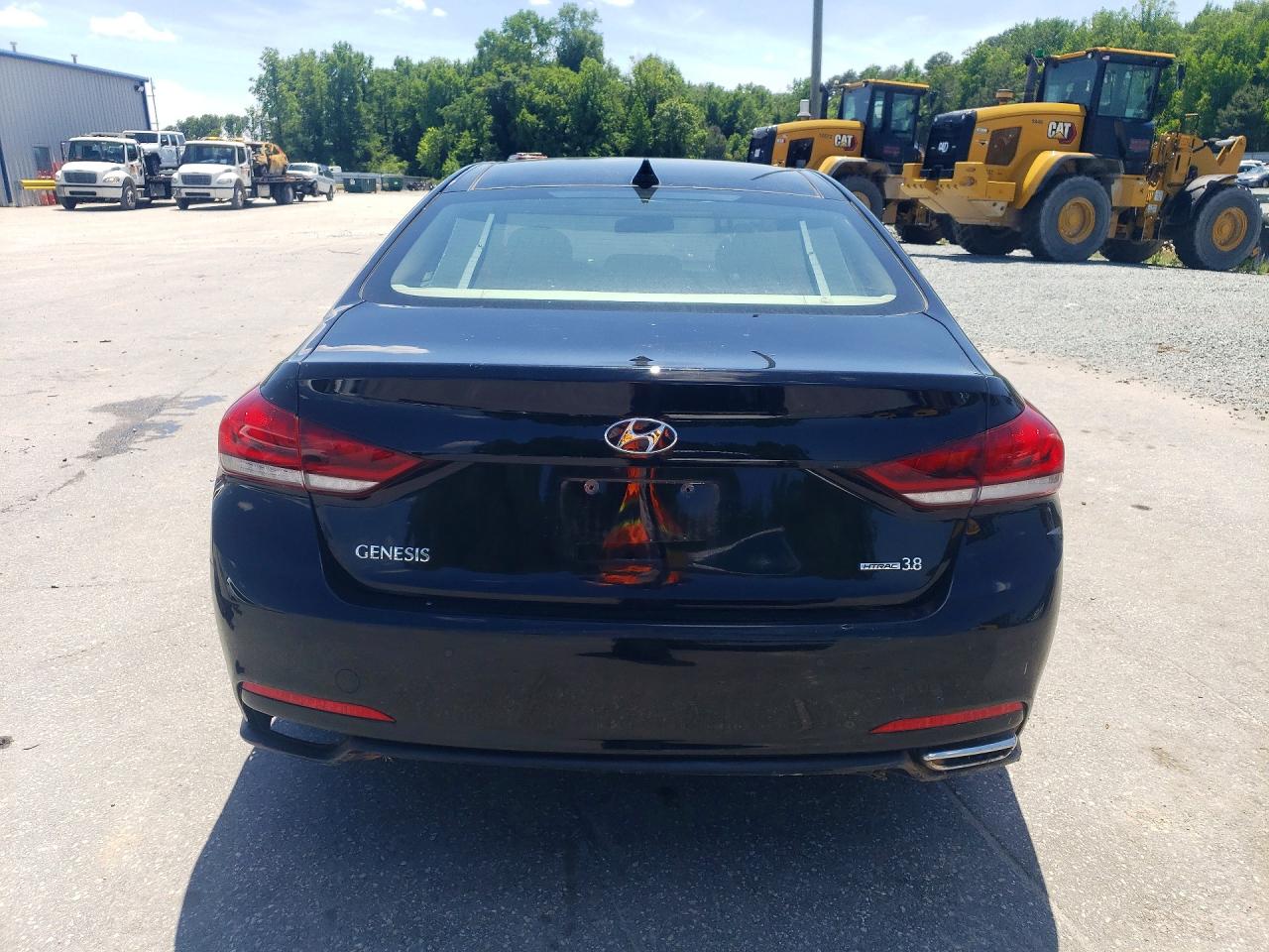 Hyundai Genesis 3.8l