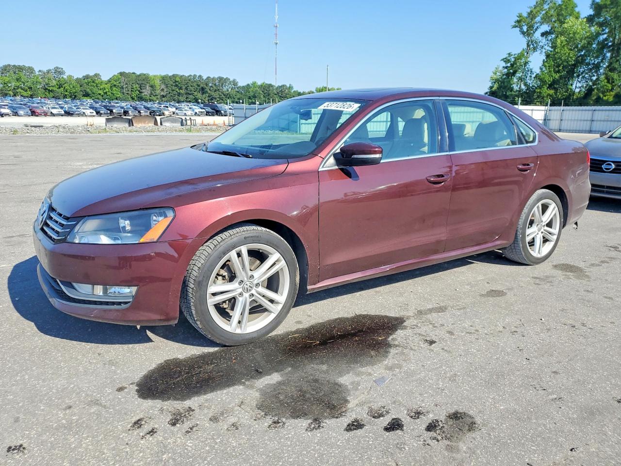 Salvage Volkswagen Passat Image