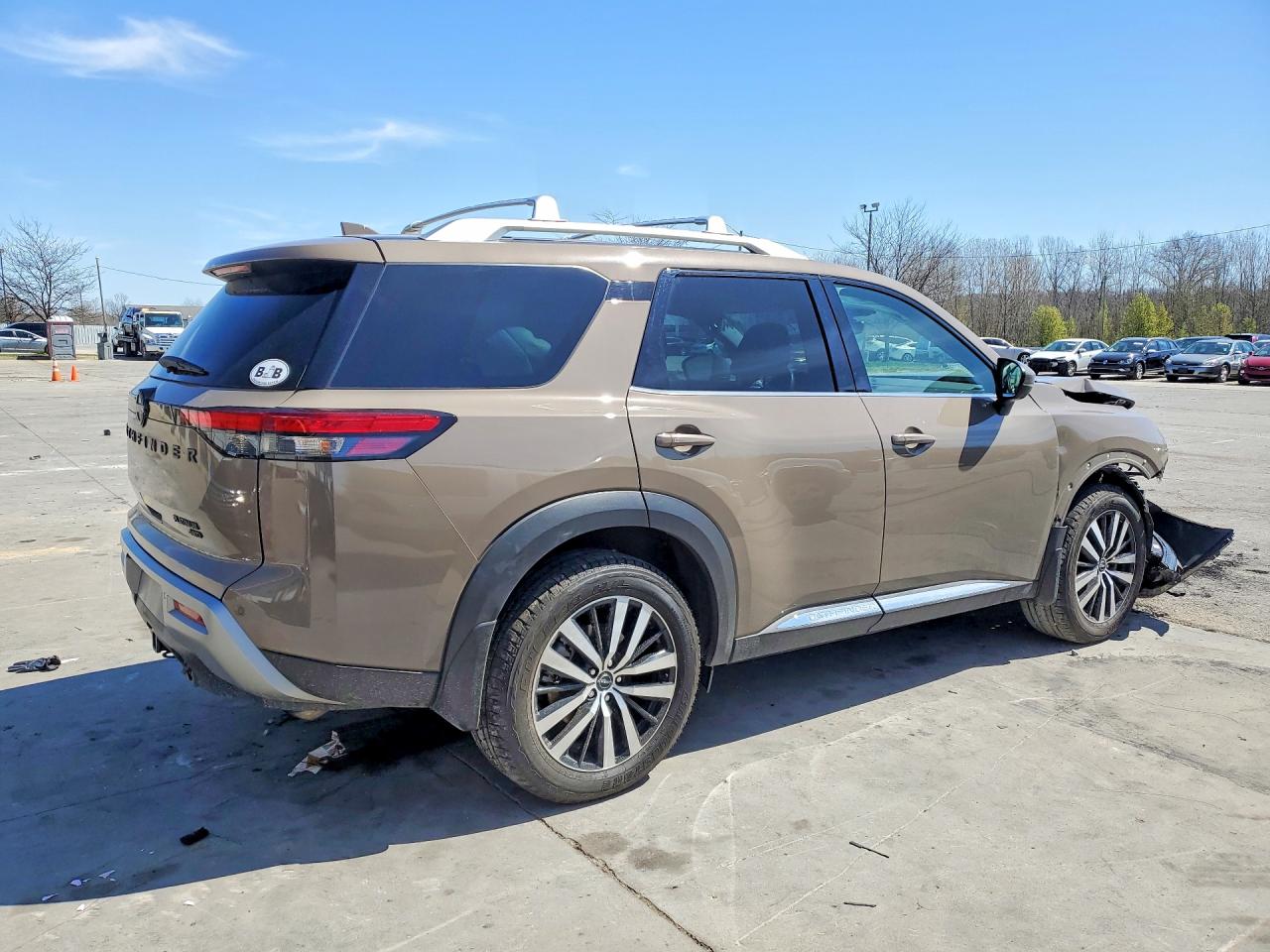 Nissan Pathfinder Platinum