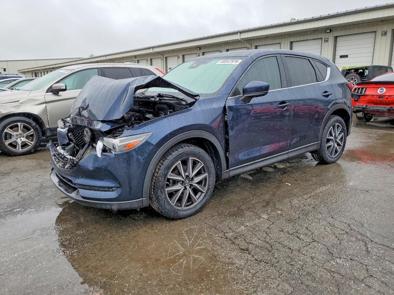 Salvage Mazda Cx Image