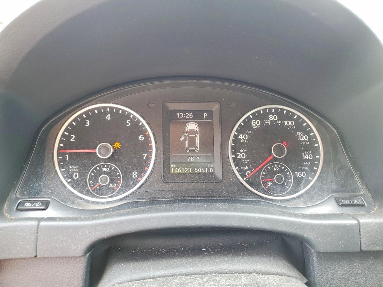 Volkswagen Tiguan S