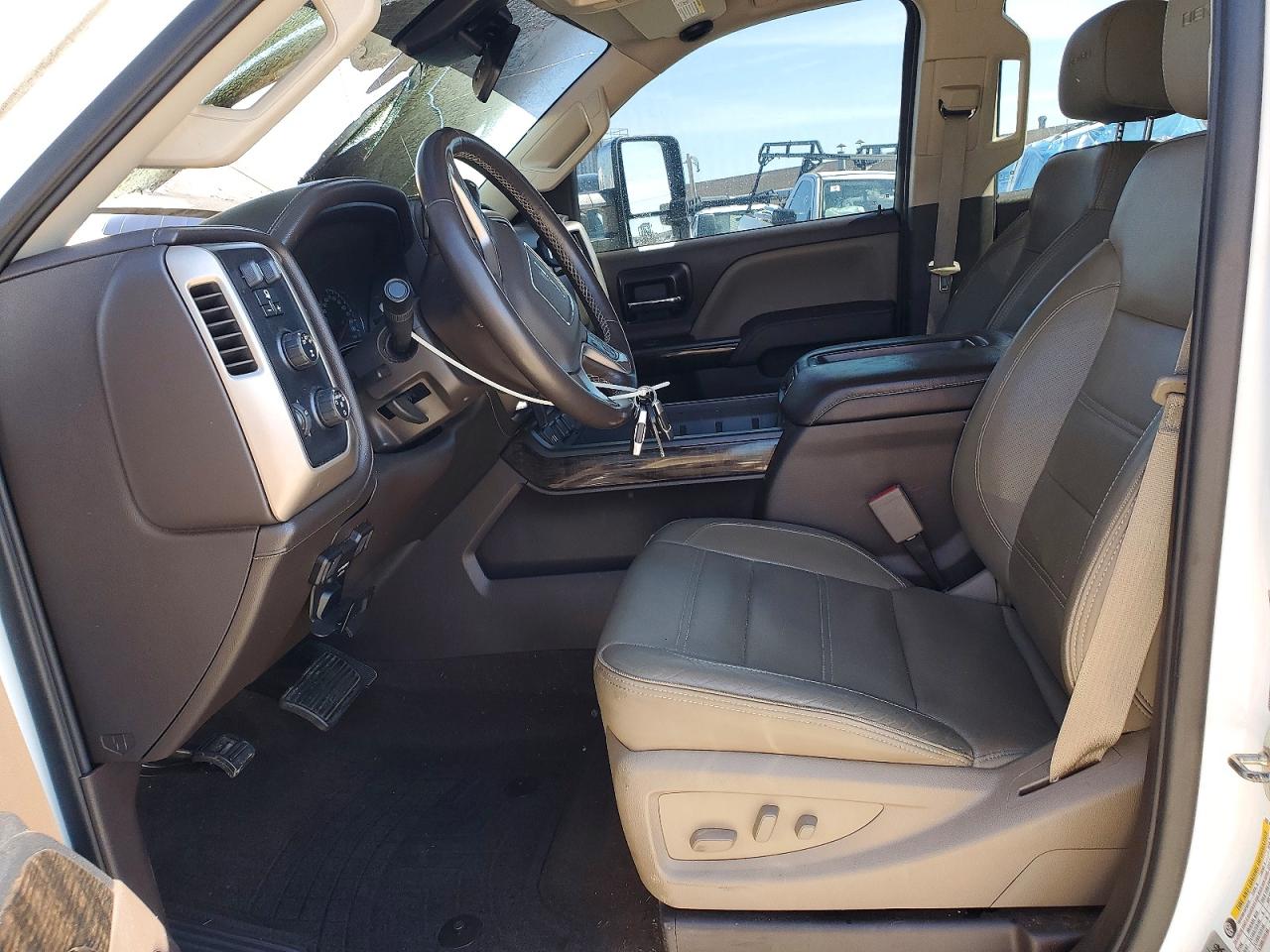 GMC Sierra K3500 Denali
