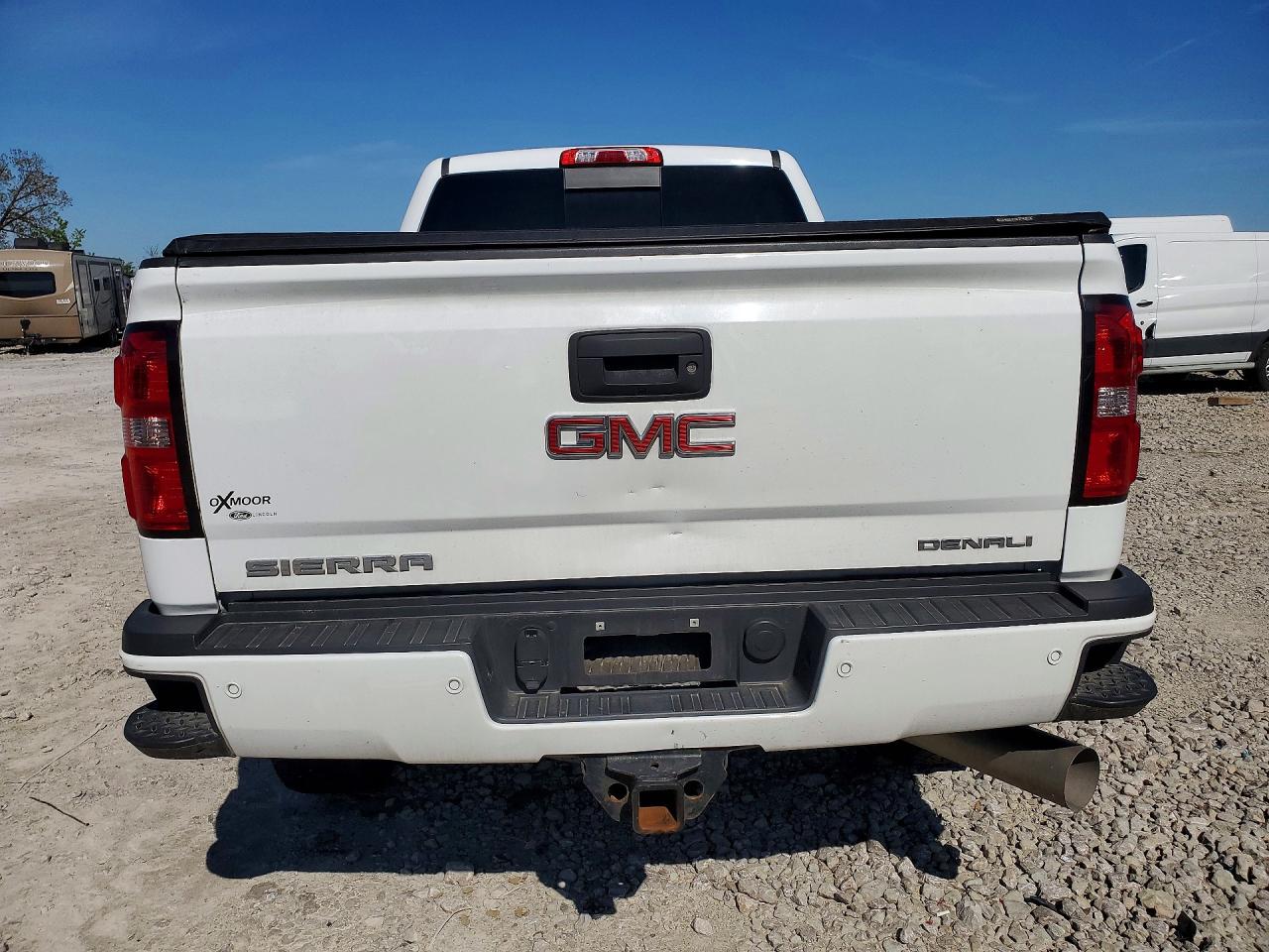 GMC Sierra K3500 Denali