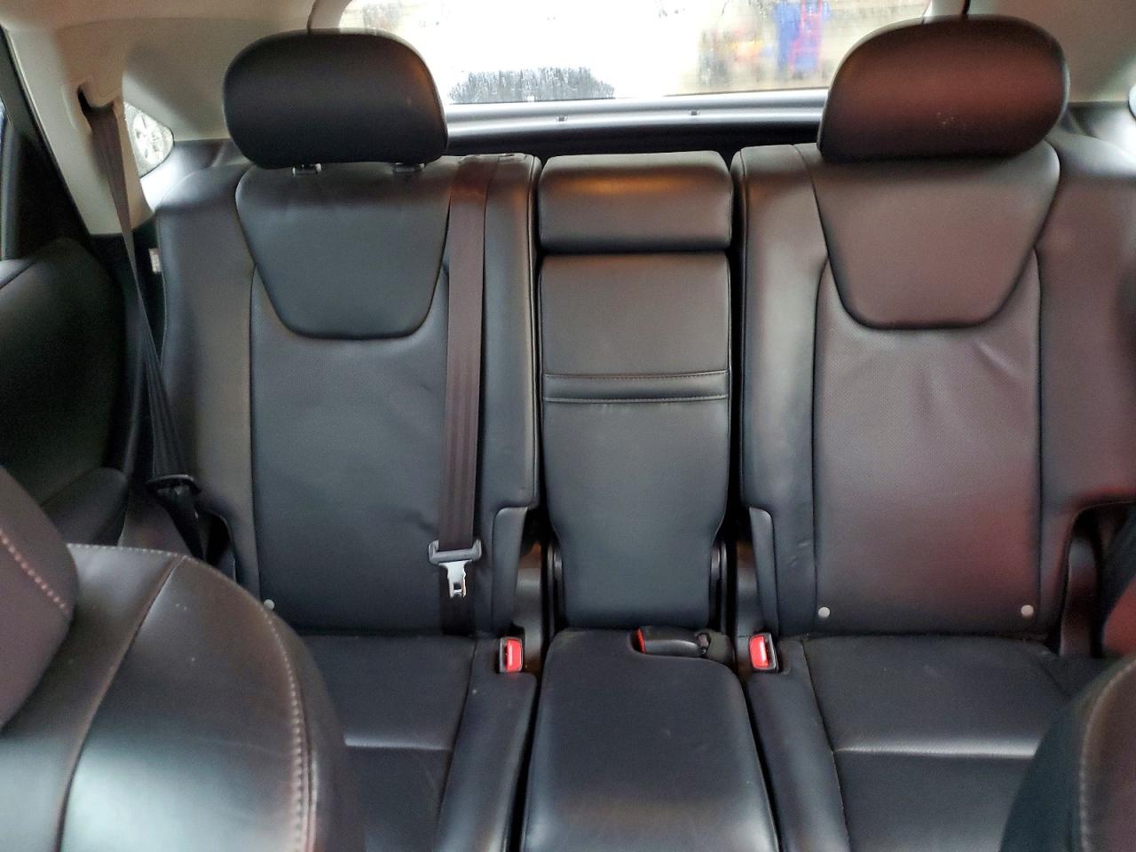 Lexus RX Base