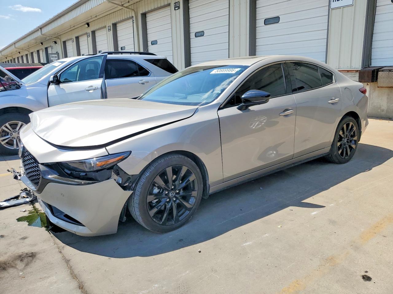 Salvage Mazda 3 Image
