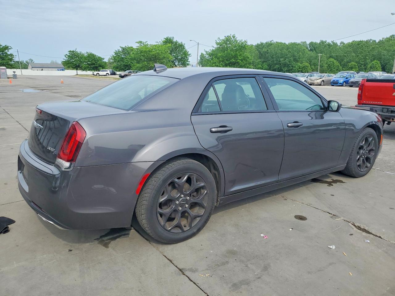 Chrysler 300 S