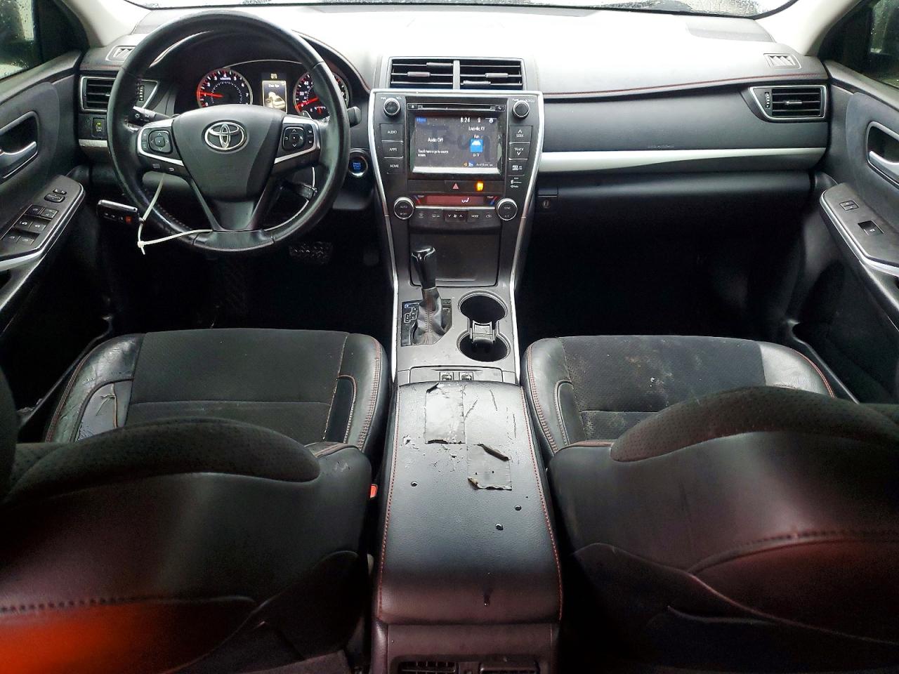 Toyota Camry Xse